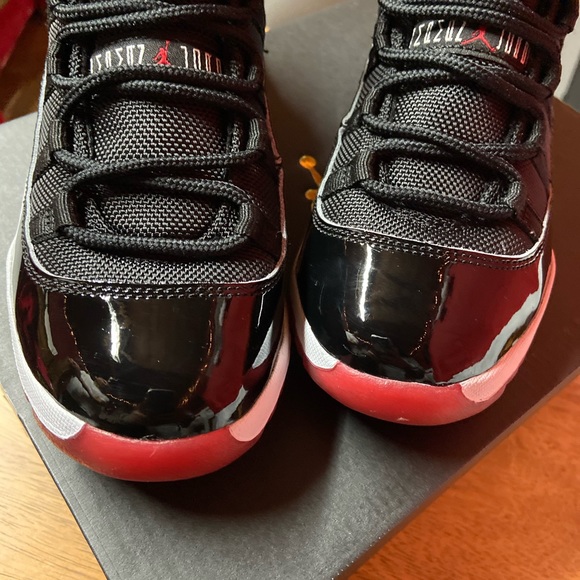 Jordan 11 Retro Bred (PS) - Picture 4 of 8